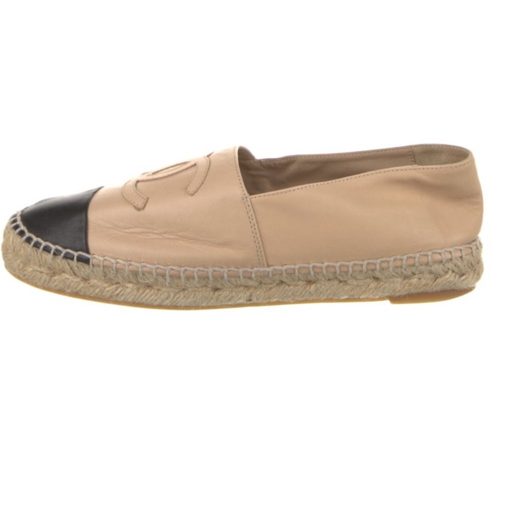 Chanel Interlocking Cc Leather Espadrilles Nude &… - image 4